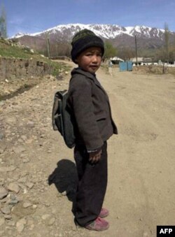 Markaziy Osiyoda maktab, kasalxona va yo’llar eskirgan