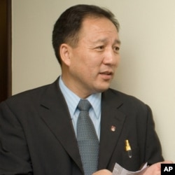 西藏流亡政府官员达瓦次仁（资料照）