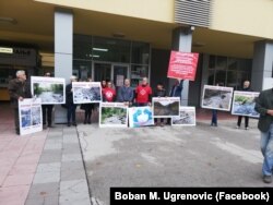 Sa protesta građanske inicijative "Sačuvajmo planinske reke Kraljeva", Foto: Facebook