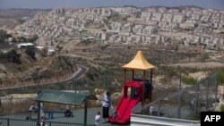 Komplek permukiman Israel di Beitar Elit, Tepi Barat (foto: dok). Pemerintah Israel membela perlakuannya terhadap rakyat Palestina di depan Dewan HAM PBB. 