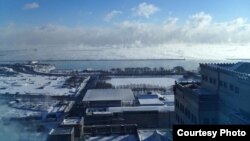 The extreme cold weather creates vapor that is seen over Lake Michigan. (Courtesy Photo: Veronica LaPage Skubal)
