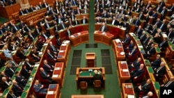 ที่ประชุมรัฐสภาฮังการี ในวันที่ 26 ก.พ. 2567 รลงมติรับรองการเข้าเป็นสมาชิกองค์การนาโต้ของสวีเดน