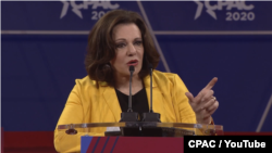 캐슬린 맥팔랜드 전 백악관 국가안보회의(NSC) 부보좌관이 최근 워싱턴에서 열린 ‘보수정치행동회의(CPAC)’ 총회에서 연설했다. 사진: CPAC / YouTube.