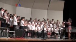 Murid SD Montgomery County Jatuh Cinta Pada Angklung