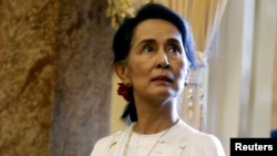 아웅산 수치 미얀마 국가자문역 겸 외무장관이 지난달 베트남 하노이에서 열린 세계경제포럼의 아세안 지역회의에 참석했다. 