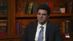 یک نگاه - گفت‌وگو با اندرو گلیلی