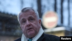 ARHIVA - Ambasador SAD u Rusiji Džon Saliven (Foto: Rojters/Evgenia Novozhenina)