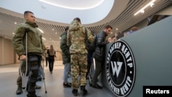 Washington a déjà sanctionné maintes entités et individus liés à Wagner et à d'autres groupes paramilitaires russes.