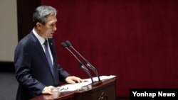 김관진 한국 국방장관 (자료사진)