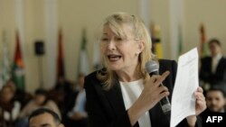 Luisa Ortega fue destituida por la oficialista Asamblea Constituyente tras romper con el presidente Nicolás Maduro.