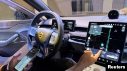 Новите тарифи на Европската унија до 45,3%. стапија на сила во среда по едногодишна знализа која го подели блокот и поттикна одмазда од Пекинг. 