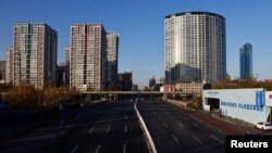 신종 코로나바이러스 확산으로 한산한 수도 베이징의 도로. 