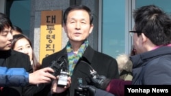 김장수 전 한국 국가안보실장 (자료사진)