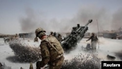 امریکا در تعهد به تعاملات تازۀ نظامی، بدون عطف در مورد آنچه با پرداخت قیمت بلند از گذشته آموخته، سریع عمل می کند.