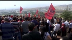 Anger Simmers as Turks Begin to Bury Blast Victims