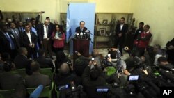 Ban Ki-moon s'exprime lors d'une conférence de presse en Algérie, le 5 mars 2016. (AP Photo/Toufik Doudou)