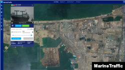 북한 선박 고산 호가 중국 룽커우의 광물취급 항구에 정박해 있다. 사진 제공: MarineTraffic.