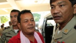 តំណាងរាស្រ្តដែលរងការវាយប្រហារងឿងឆ្ងល់ពីការចូលសារភាពរបស់ជនសង្ស័យបីនាក់