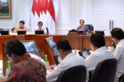 Presiden Joko Widodo dalam rapat terbatas di Kantor Presiden, Jakarta, Rabu, 26 Februari 2020. (Biro Setpres)
