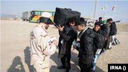 فرمانده نیروی انتظامی ایران گفته است که تا در سال روان خورشیدی دو میلیون مهاجر فاقد مدرک از ایران اخراج خواهند شد.