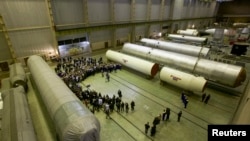 រូបឯកសារ៖ ទិដ្ឋភាព​នៅ​អាគារ​ក្រុមហ៊ុន​អវកាស Yuzhmash គ្រប់​គ្រង​ដោយ​រដ្ឋ ក្នុង​ទីក្រុង Dnipro ប្រទេស​អ៊ុយក្រែន (រូបថត​ឆ្នាំ​ ២០១៤)។