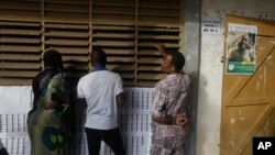 Quatre partis d'opposition et une organisation de la société civile "appellent les populations à les rejoindre pour une grande manifestation de protestation les 11, 12 et 13 avril".