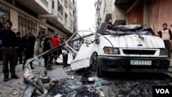 Serangan udara Israel menyerang sasaran Hamas di kota Gaza.