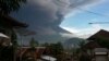 Erupsi Gunung Agung Bali, Senin, 27 November 2017. (Foto: Humas BNPB)