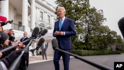 រូបឯកសារ៖ ប្រធានាធិបតីសហរដ្ឋអាមេរិក​លោក Joe Biden ថ្លែងទៅកាន់​ក្រុម​អ្នកសារព័ត៌មាន​ នៅសេតវិមាន ក្នុងរដ្ឋធានីវ៉ាស៊ីនតោន កាលពីថ្ងៃទី៣០ ខែមករា ឆ្នាំ២០២៤។ 