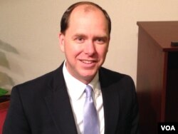 “婚姻法基金会”主任威廉姆·邓肯 (美国之音亚微拍摄)