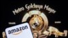 Raksasa belanja online, Amazon membayar MGM $8,45 miliar agar dapat menyediakan lebih banyak tontonan pada layanan streaming video. (Foto ilustrasi/REUTERS/Dado Ruvic)