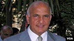 Keçmiş səhiyyə naziri Əli İnsanov 