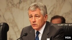 Chuck Hagel, mantan senator dari partai Republik, dinominasikan menjadi Menteri Pertahanan AS mendatang oleh Presiden Obama, Senin, 7 Januari 2013 (Foto: dok).