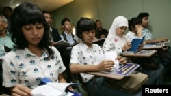 Komisi Perlindungan Anak Indonesia mengatakan ajaran radikalisme agama di sekolah terjadi dari level dini sampai perguruan tinggi. (Foto: Dok)