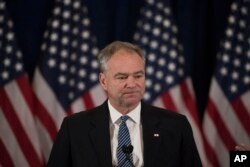 سناتور تم کین