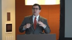 미국 법률회사 ‘베이커앤맥킨지’의 알렉산더 라미 변호사가 7일 미국변호사협회에서 주최한 '2019 미국 제재 평가' 회의에서 발표하고 있다.