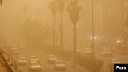 گرد و غبار و آلودگی هوا در اهواز