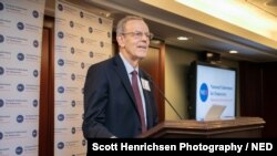 칼 거쉬먼 미국민주주의진흥재단(NED) 회장.