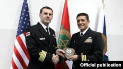 თემურ კვანტალიანი და დეივ კოულსი