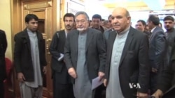 Afghan Candidates Pledge Peace, Prosperity Amid Violence