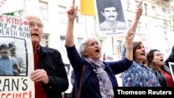 تجمع ایرانیان در مقابل دادگاه حمید نوری. آرشیو