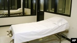 FILE - A 'death chamber' is seen at a correctional center in Bonne Terre, Missouri.