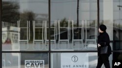 미국 일리노이주 나일스에서 코로나 사태로 문을 닫은 식당.