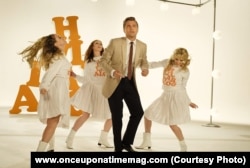 Once Upon a Time ... in Hollywood (2019)