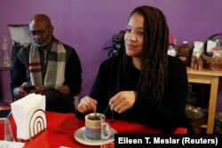 La conseillère municipale Robin Rue Simmons à Evanston, dans l'Illinois, le 17 mars 2021.