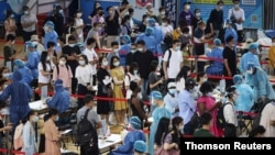 지난 22일 중국 난징에서 신종 코로나바이러스 감염증 검사가 실시됐다. 