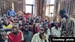 Yaran da ake tsare da su (Hoto: Facebook/NTA)