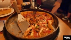 Chicago deep dish pizza