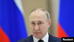 UKRAINE-CRISIS/PUTIN-LUKASHENKO