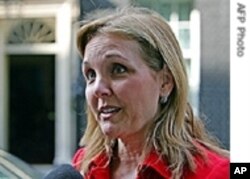 World Food Program Executive Director Josette Sheeran: "Niger has been hit extremely hard by the drought and the world has to act to prevent massive human suffering and the loss of a generation."